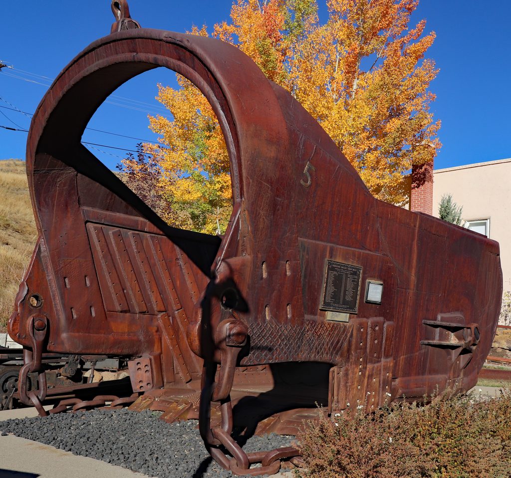 2024 Fall, Dragline Bucket, cropped